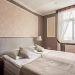 Aurora Family & Hotel