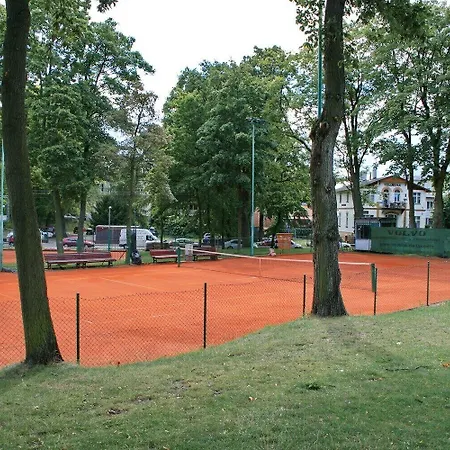 Aurora Family & Szálloda