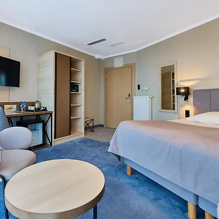 Hotell Aurora Family &
