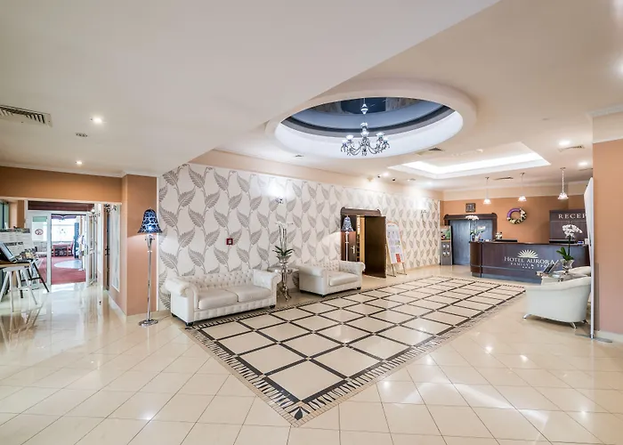 Aurora Family & Hotel